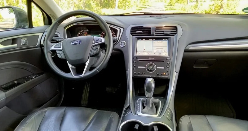 Ford Mondeo cena 54500 przebieg: 191000, rok produkcji 2018 z Sierpc małe 106